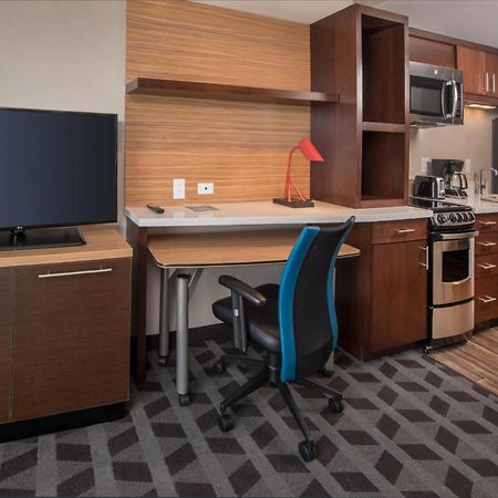 Towneplace Suites By Marriott Altoona Exterior foto