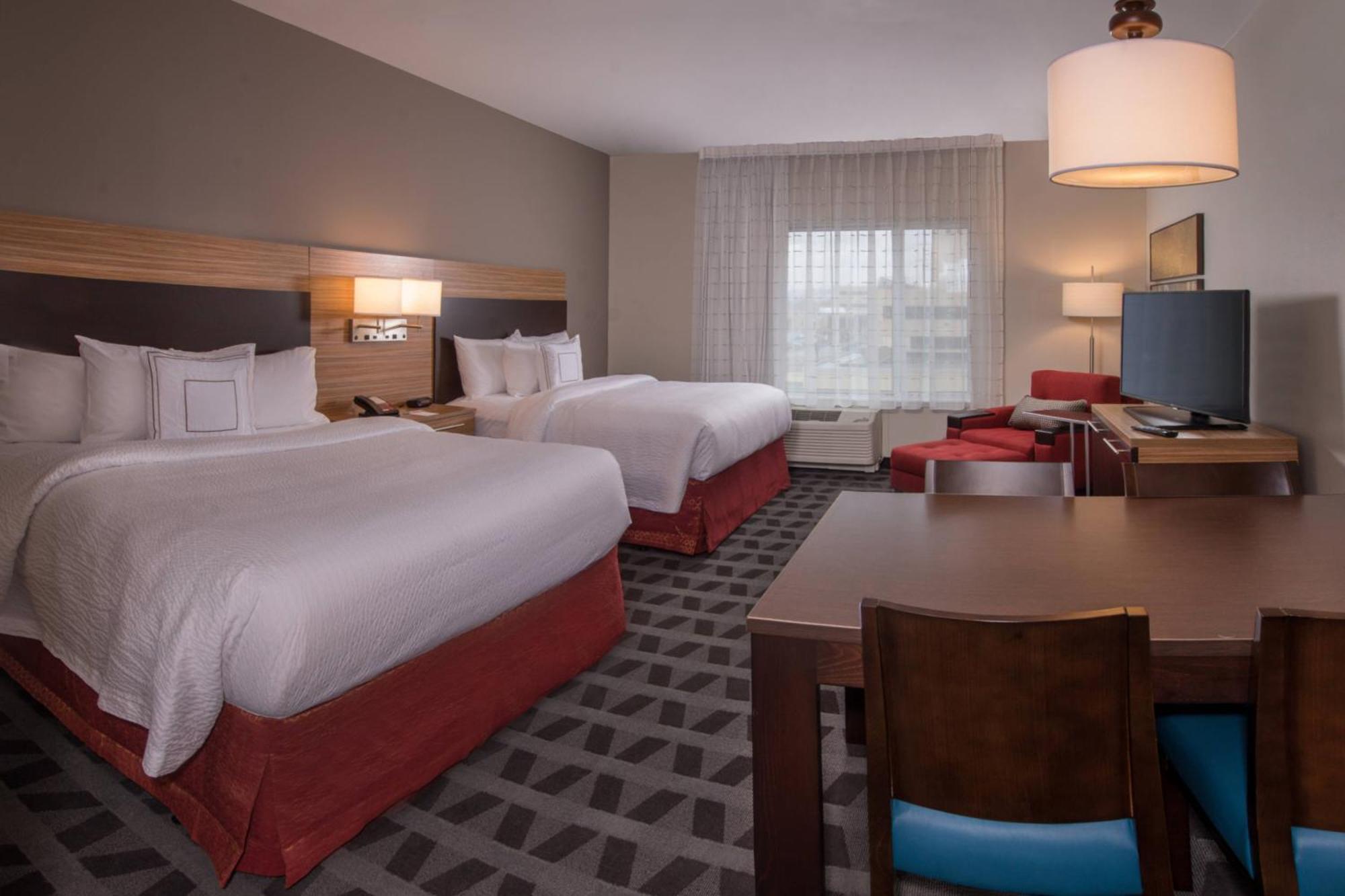 Towneplace Suites By Marriott Altoona Exterior foto