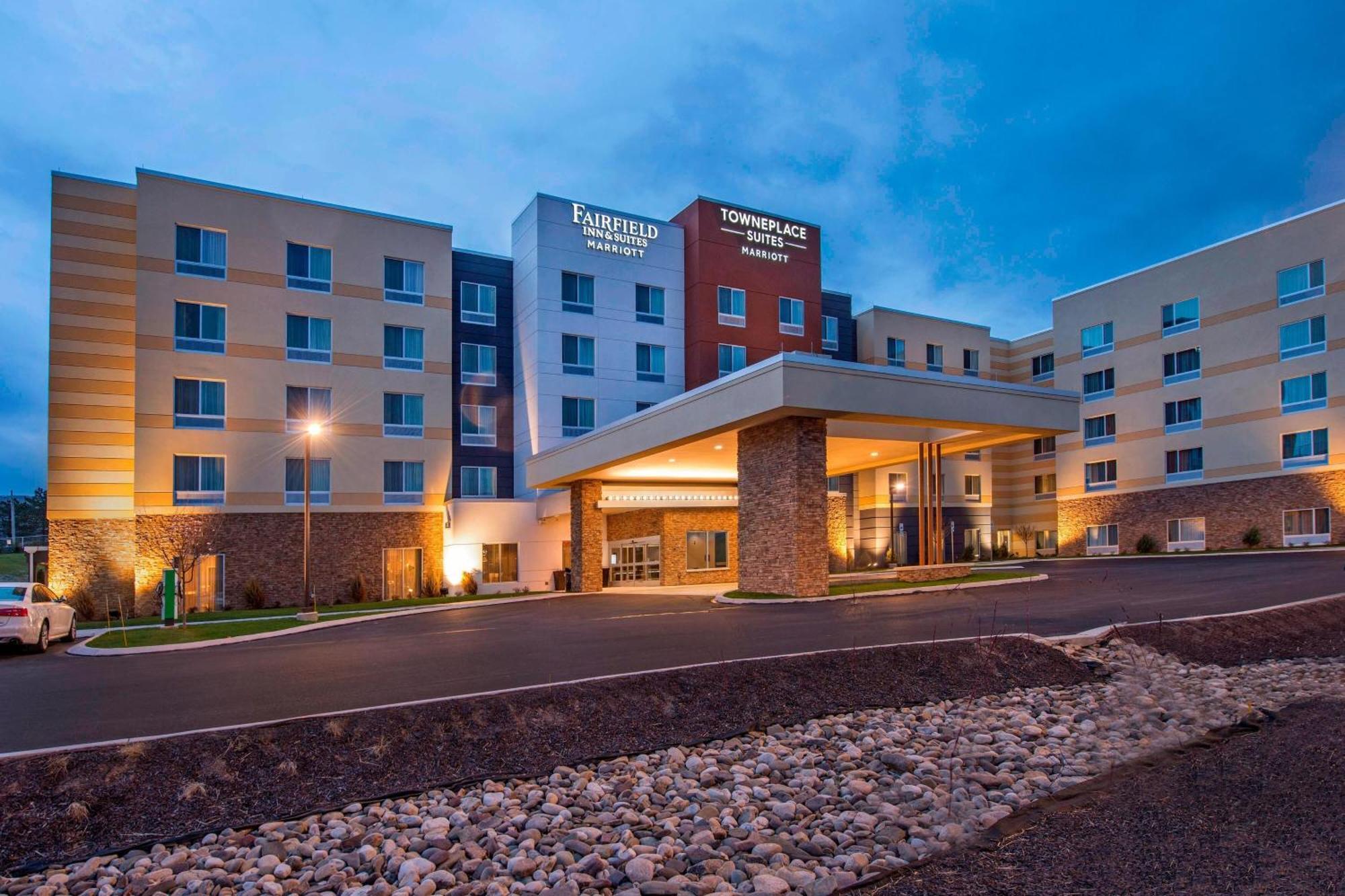 Towneplace Suites By Marriott Altoona Exterior foto